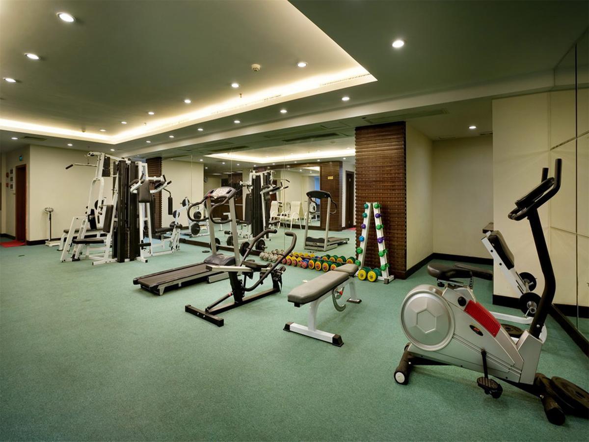 City Hotel Foshan Exterior photo