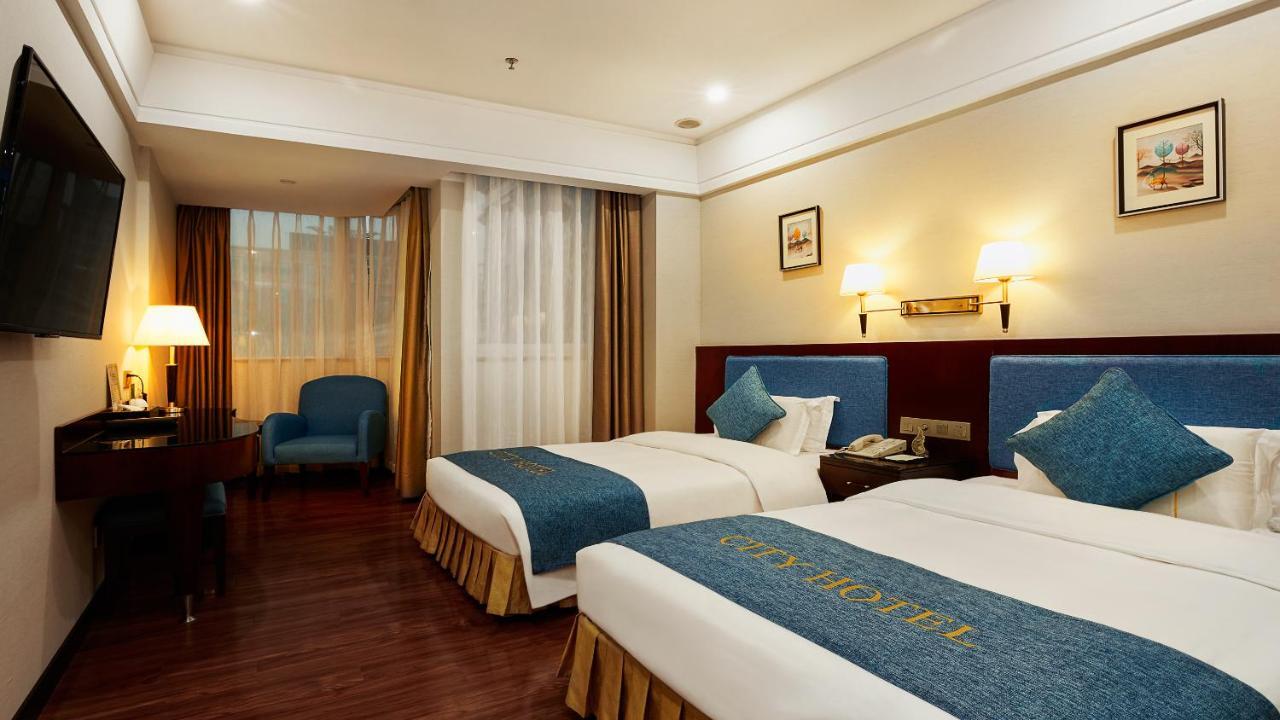 City Hotel Foshan Exterior photo
